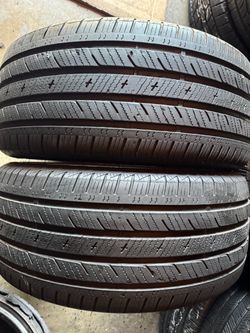 Pair of 255 40 20 Bridgestone turanza run flat tires