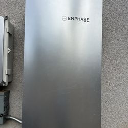 Enphase Smart Switch