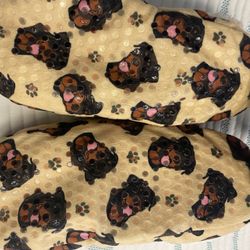 Comfies “house slipper” Rottweiler