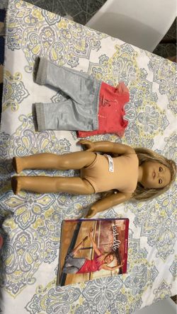 American Girl doll Isabelle Girl of the Year 2014 October 31st 2020 update: Still available