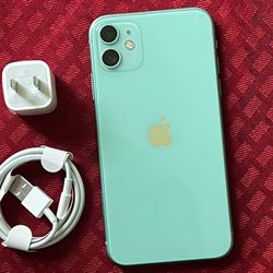 iPhone 11 , Unlocked  for all Company Carrier ,  Excellent Condition Like New 