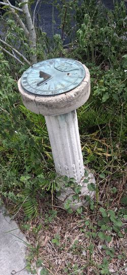 Outdoor Garden Sundial on Pedestal