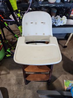 Oxo highchair