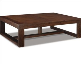 Coffee Table + Matching End Table – Excellent Condition