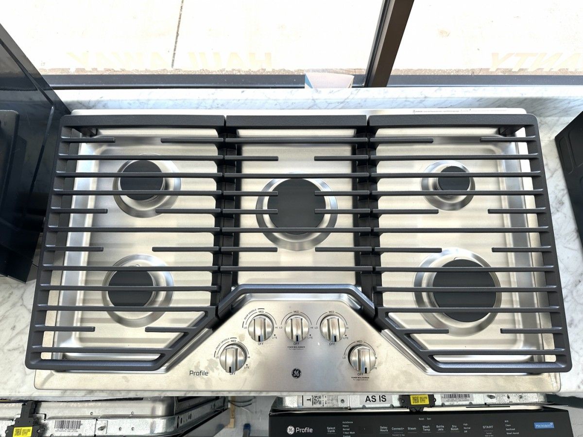 36" GE Built-In Gas Cooktop - 64% OFF MSRP