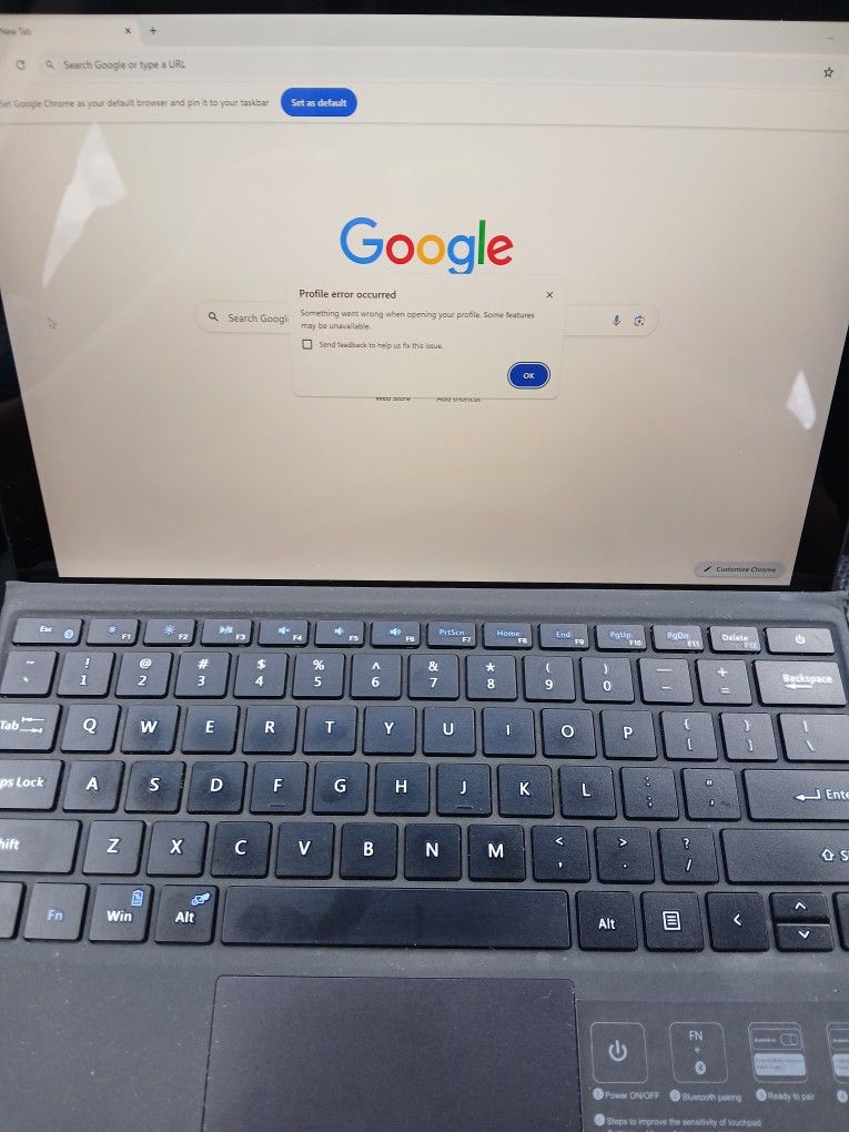Microsoft Surface Pro and IPad Pro with Case And Magic Pen