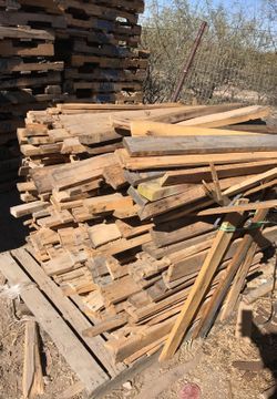Full pallets of fire wood