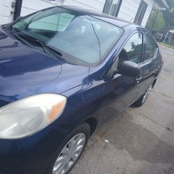 2014 Nissan Versa