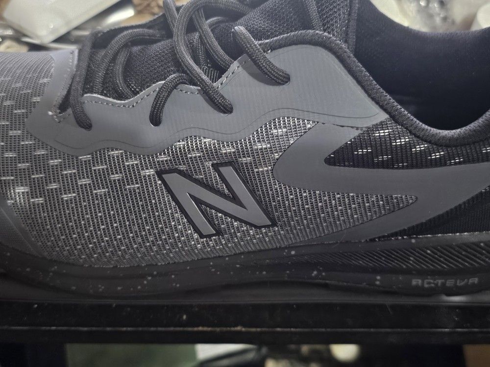 Nike new balance work Safety boots