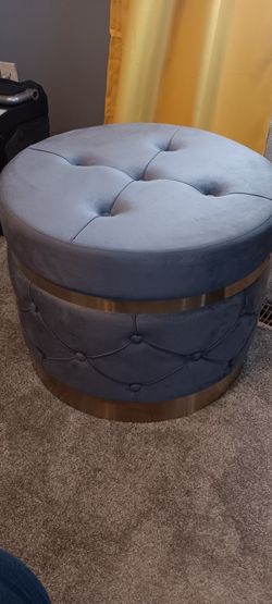 Gray&Gold Ottoman 