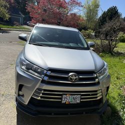2017 Toyota Highlander