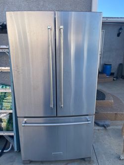Refrigerador 3 puertas trabajando bien $250