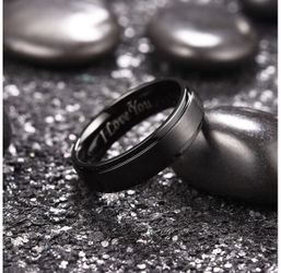 Mens Ring Size 8.5. Brandnew (didnt fit my husband)