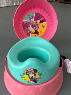 Minnie Mouse potty training toilet