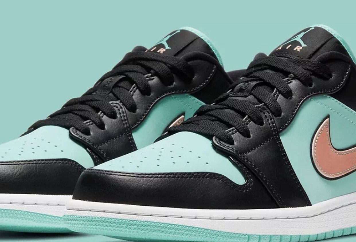 Nike Air Jordan 1 Retro Low SE Tropical Twist GS Size 7Y