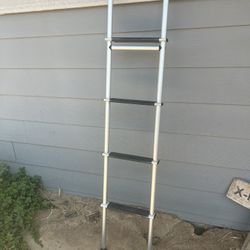 Travel Trailer Ladder 