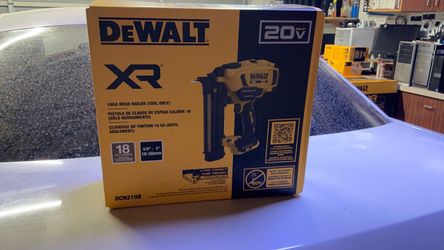 DEWALT DCN210B 20V MAX XR 18 Gauge Cordless Brad Nailer (Bare Tool)
