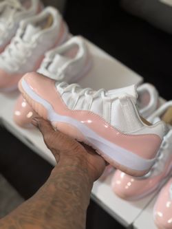 Jordan 11 Low Legend Pink 