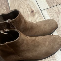 Time and Tru Women's Faux Suede Ankle Boots,