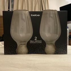 bebe 19pz Stemless Glasses  