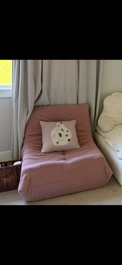 Comfortable and stylish floor Sofa