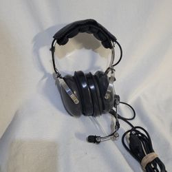 AvComm Aviation Headphones 
