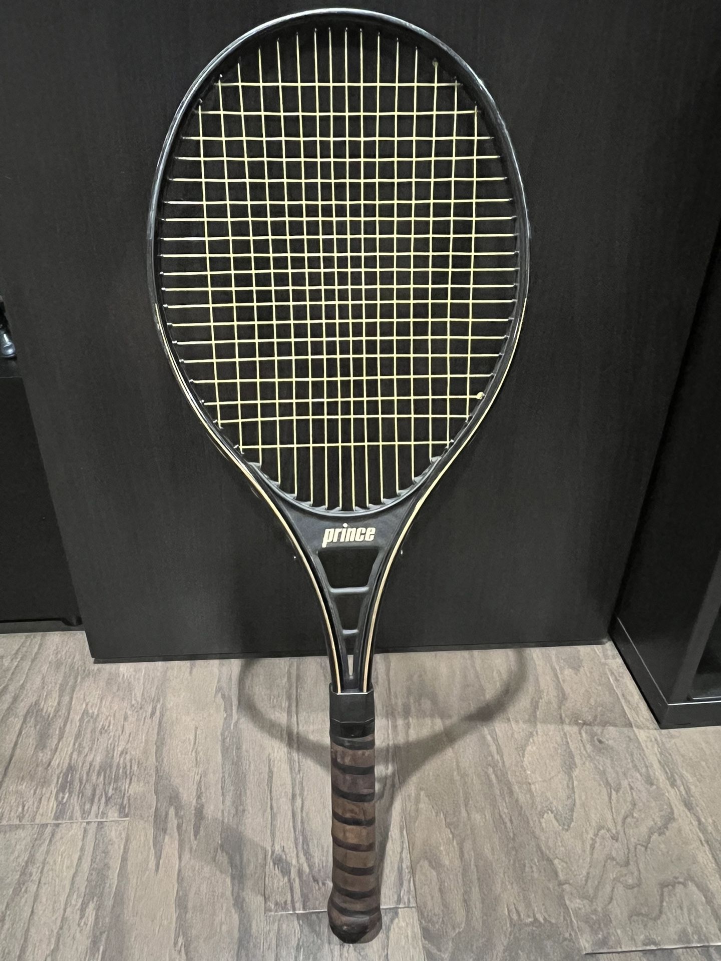 Prince Pro Series Black & Gold 4 3/8 Tennis Racket or Racquet NO MEETUPS