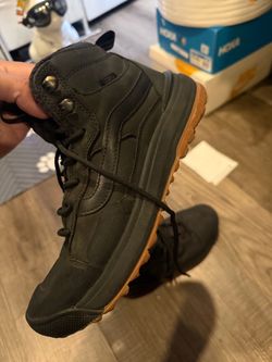 Vans High-Top Ultrarange Boots