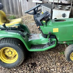 John Deere Tractor Mower 
