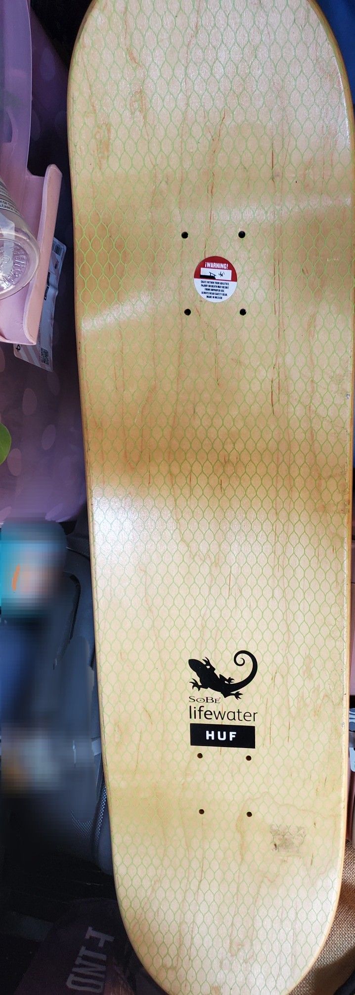 Sobe X Huff Skateboard