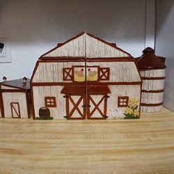 Vintage Ceramic Barn Kitchen Jar Set