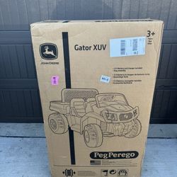 12V Peg Perego John Deere Gator XUV Battery-Powered Ride-on, Kids 