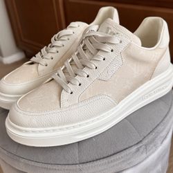 Louis Vuitton Brand new Mens Size 7.5