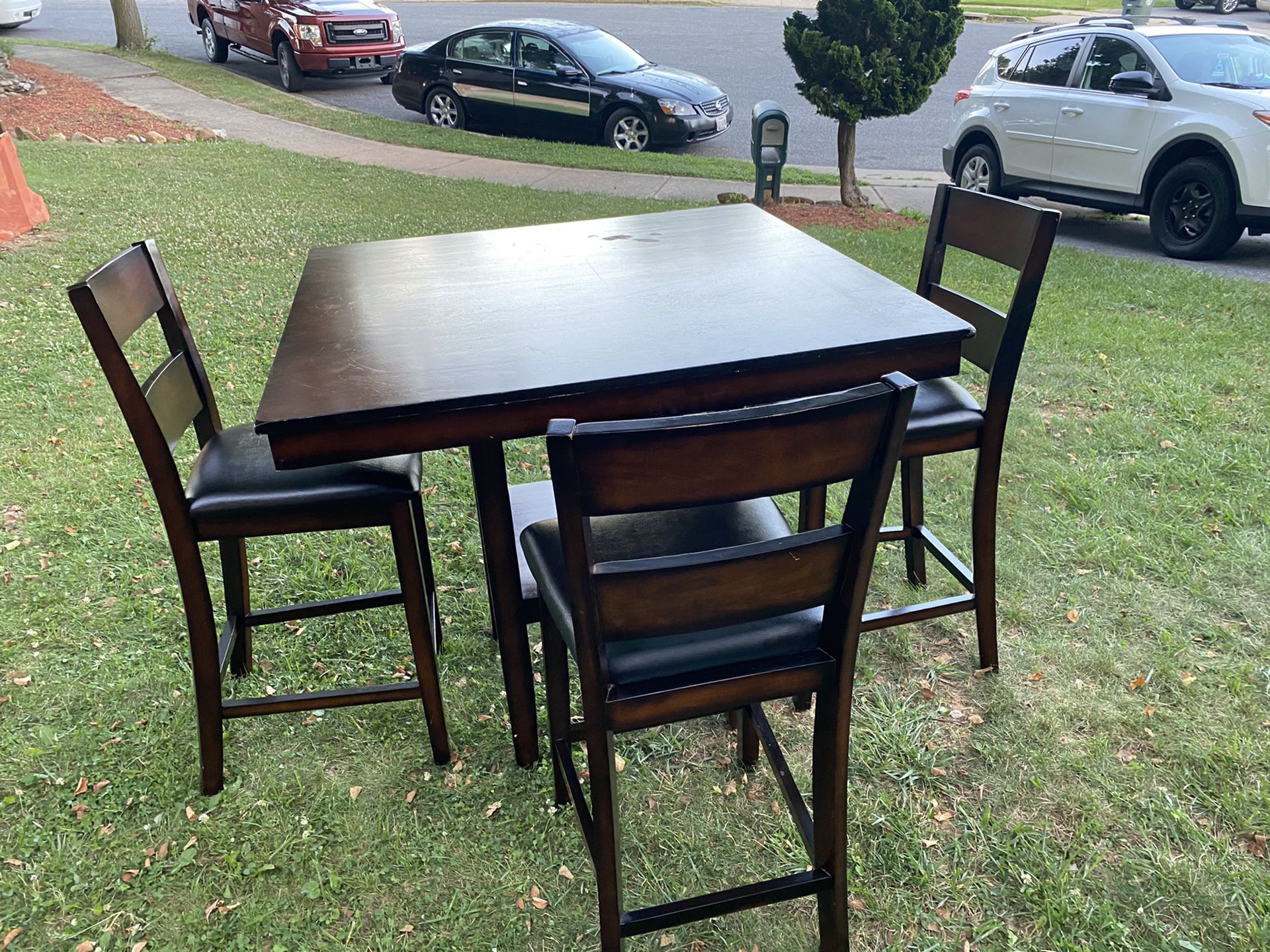 table and 3 chairs