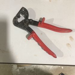 Klein Cutters Good Condition 