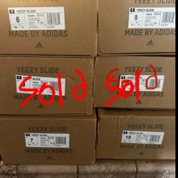 Yezzy Slides Black color way