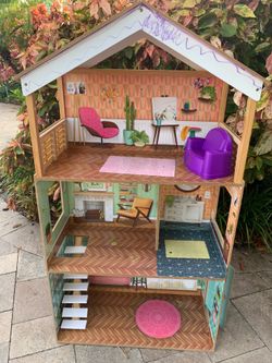 KidKraft 3-story Dollhouse