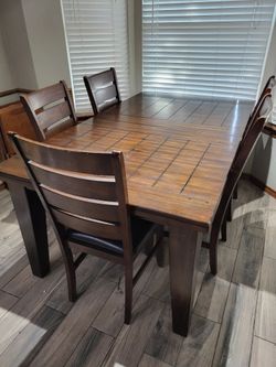 Dinning table