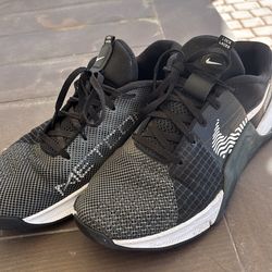 Nike Men’s size 9.5