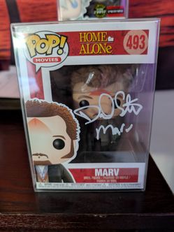 Daniel Stern signed Marv Funko