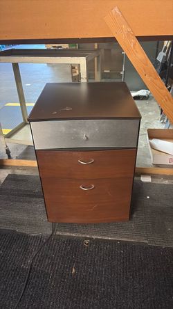 Nightstand / Drawer