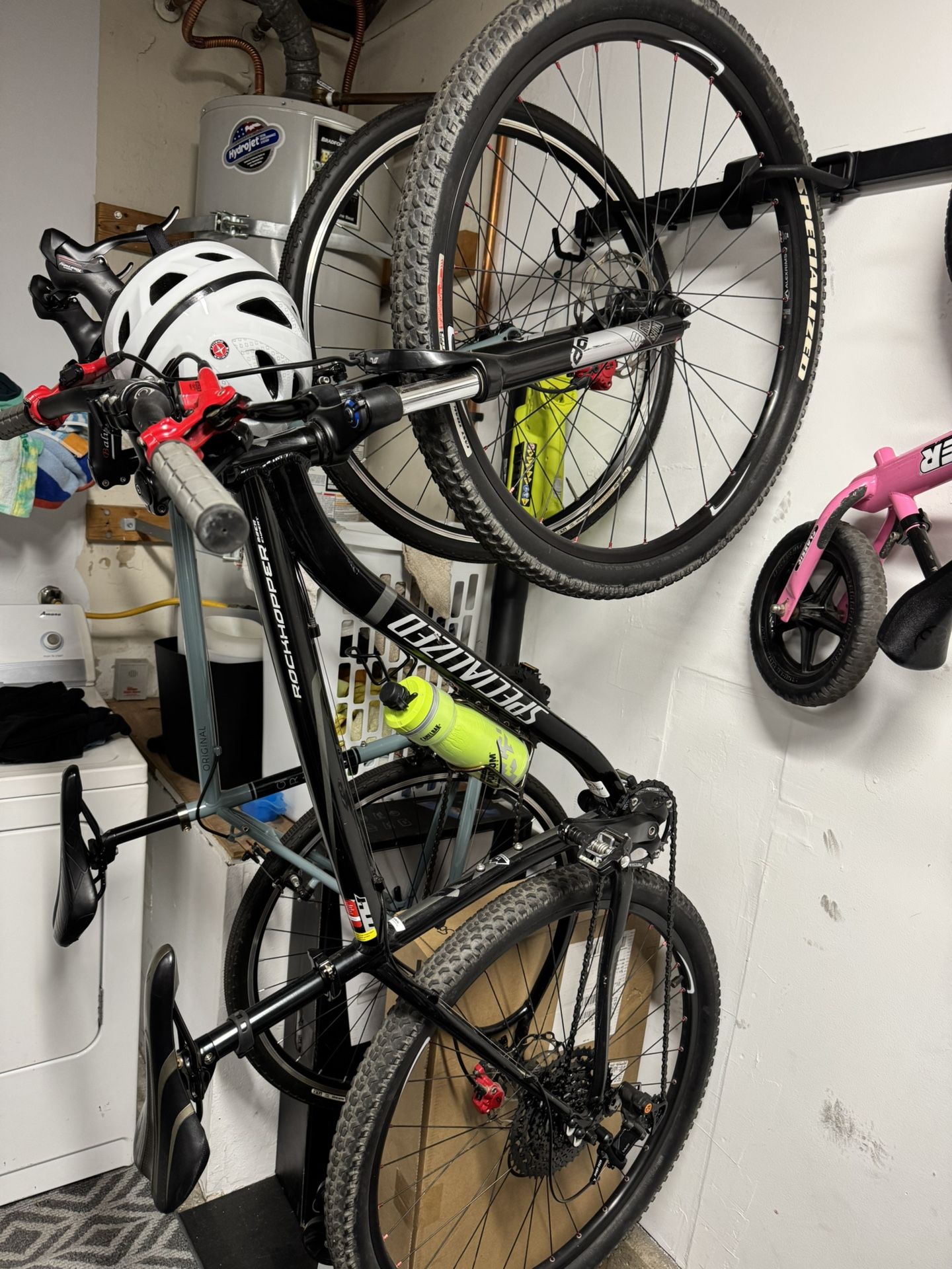 Specialized Rockhopper Mountain Bike