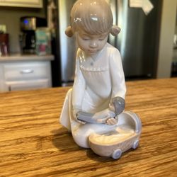 Vintage Zaphir Lladro Spain Nao 564 Pretending - Girl with Baby Doll Porcelain Figurine