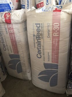 INSULACION PARA ATICOS/ INSULATION for ATTICS R-30 24”wide/de ancho $135 LA PACA/EL BUNDLE/THE BUNDLE SOLO/ONLY $135 ‼️💥🔥12 Farrell St Houston