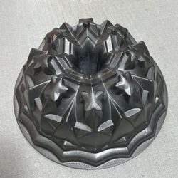 Nordic Ware American Star Bundt Cake Pan Cast Aluminum