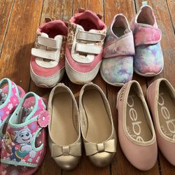 Size 7-8 Little Girls Shoes
