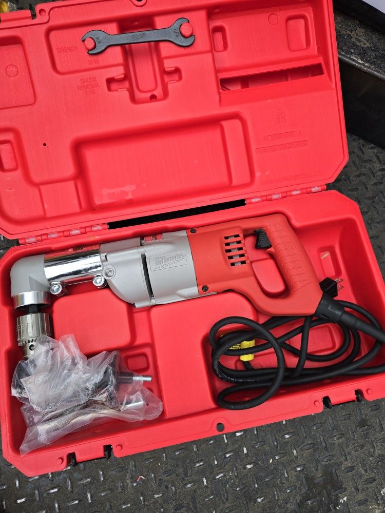 Milwaukee 7 Amp Corded 1/2 in. Corded Right-Angle Drill Kit with Hard Case