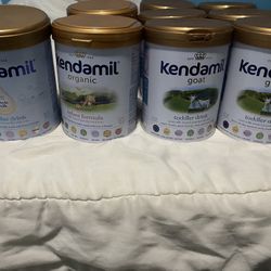 Kendamil Goat Formula