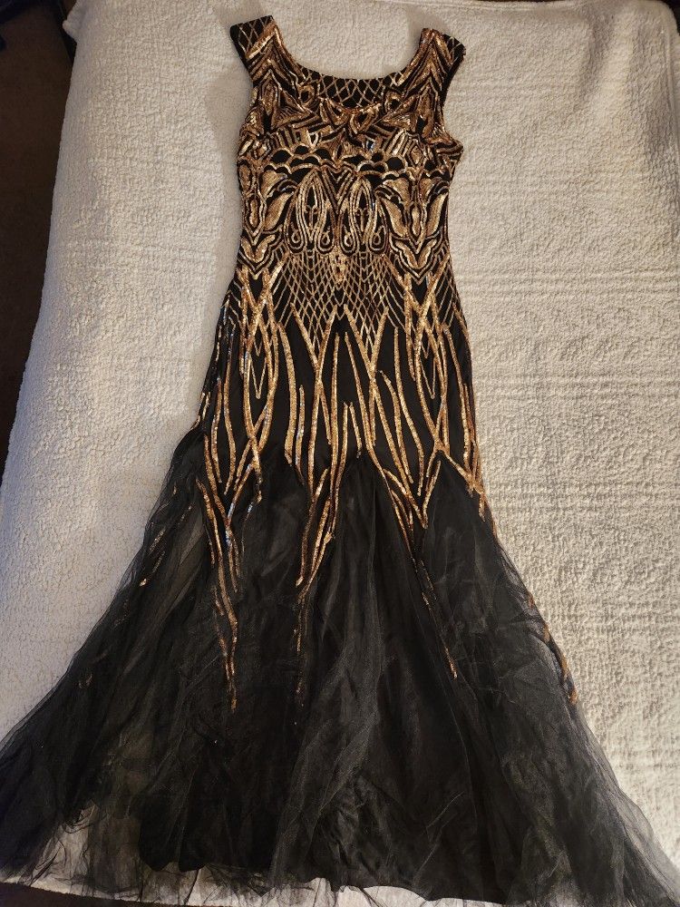 Prom Dress Black And Gold Sequin And Lace Gown
