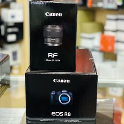 Canon R8 Camera Bundle